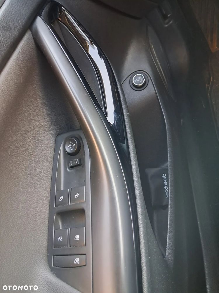 Opel Astra 1.4 T Elite - 18