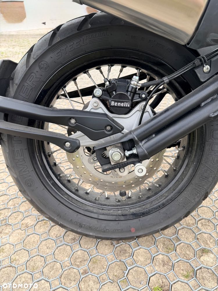 Benelli TRK 502X - 11