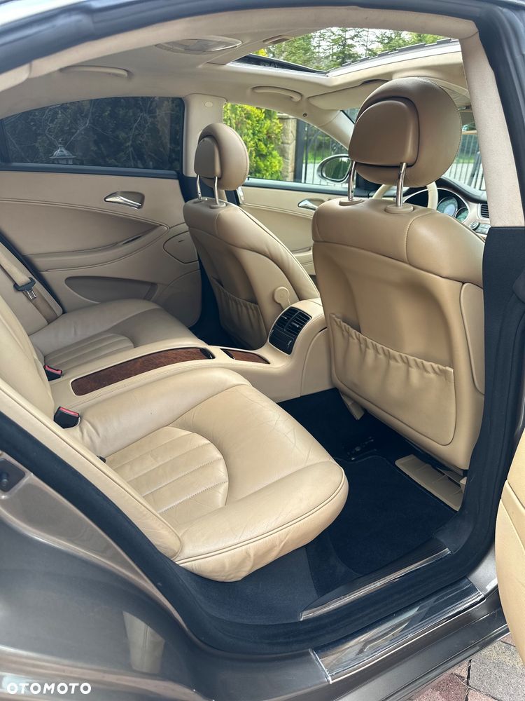 Mercedes-Benz CLS 350 7G-TRONIC - 25