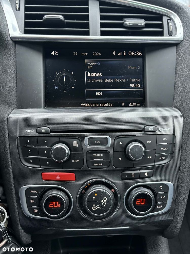 Citroën C4 1.6 VTi Exclusive - 9