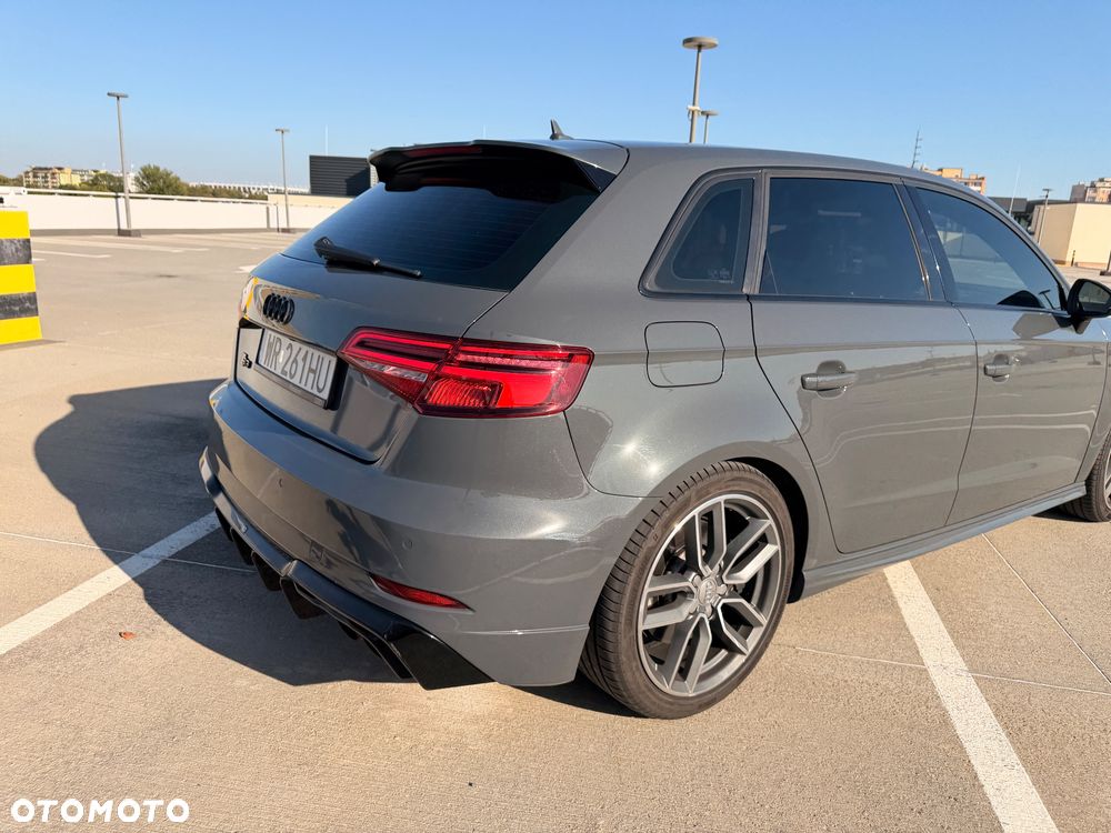 Audi S3 S tronic - 5