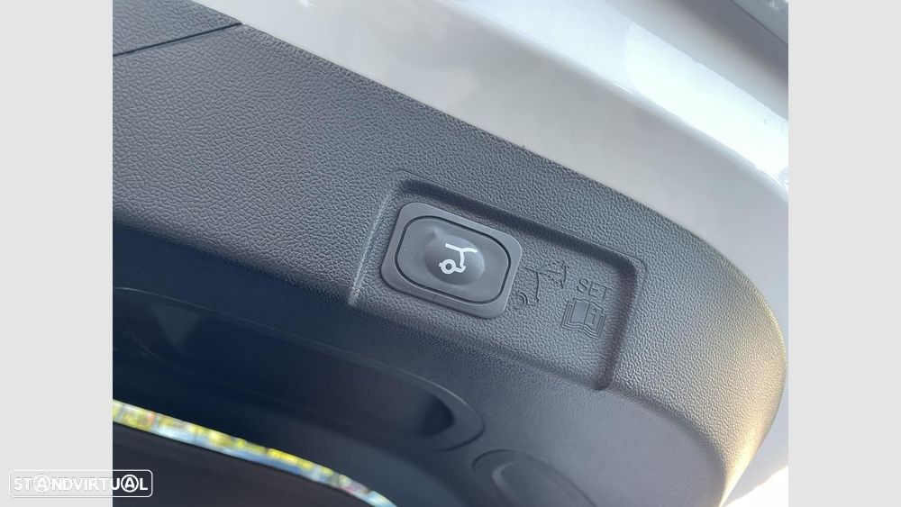 Ford Puma 1.0 EcoBoost MHEV ST-Line X - 16