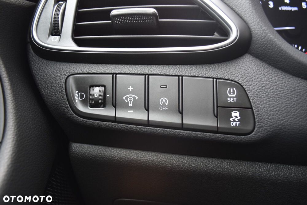 Hyundai i30 1.0 T-GDI Modern - 19