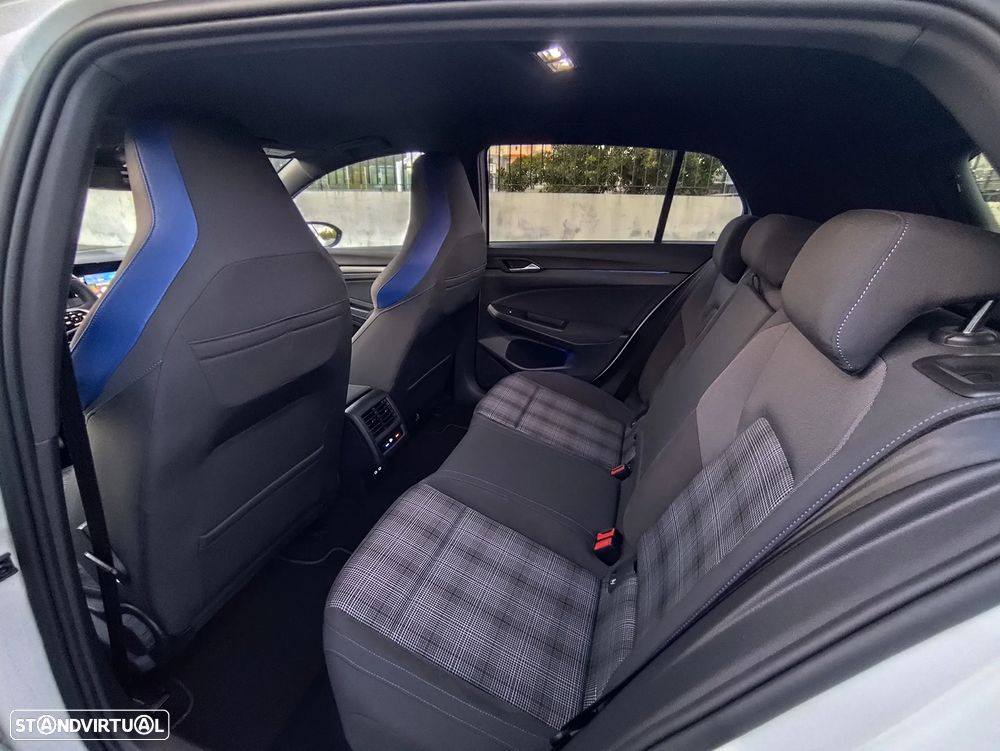 VW Golf 1.4 eHybrid OPF DSG GTE - 16