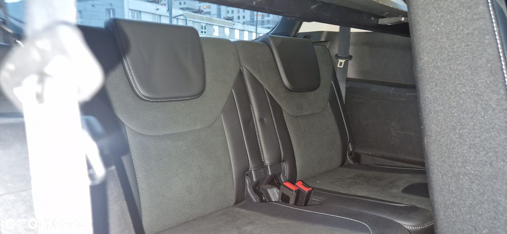 Ford S-Max 2.0 TDCi 4WD Titanium PowerShift - 19