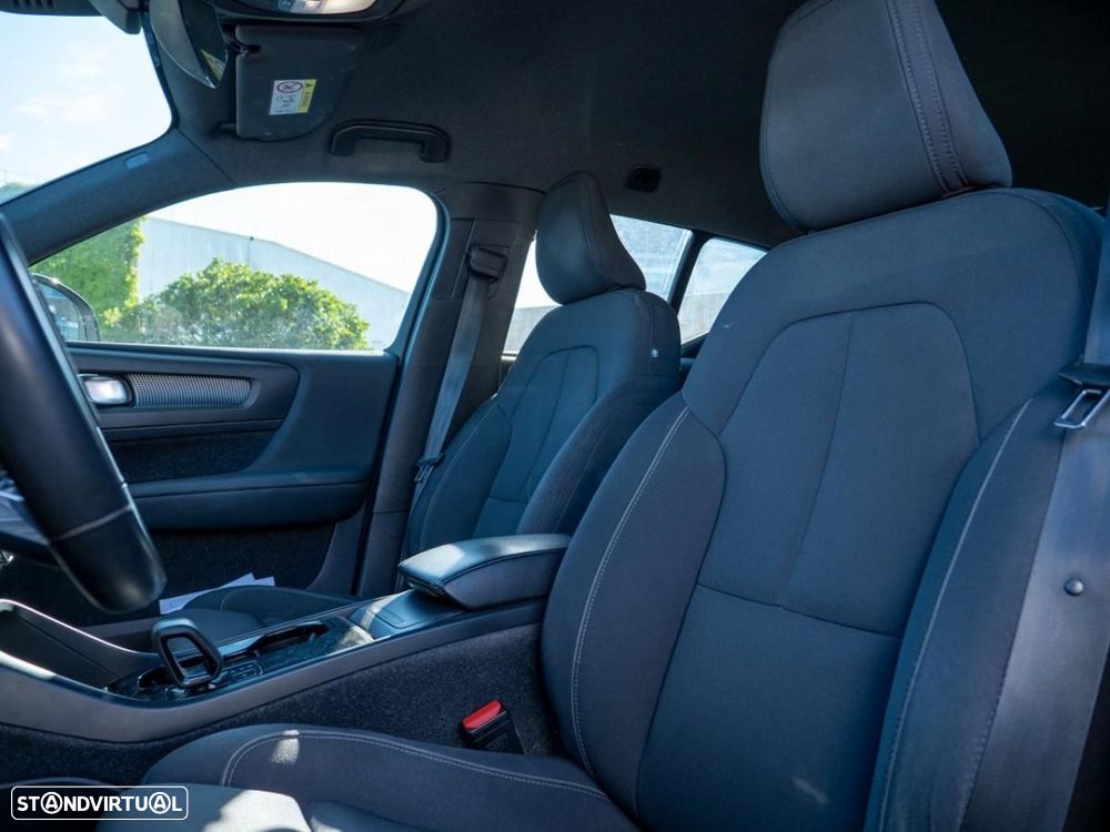 Volvo XC 40 Recharge 78 kWh Twin Motor Core - 24
