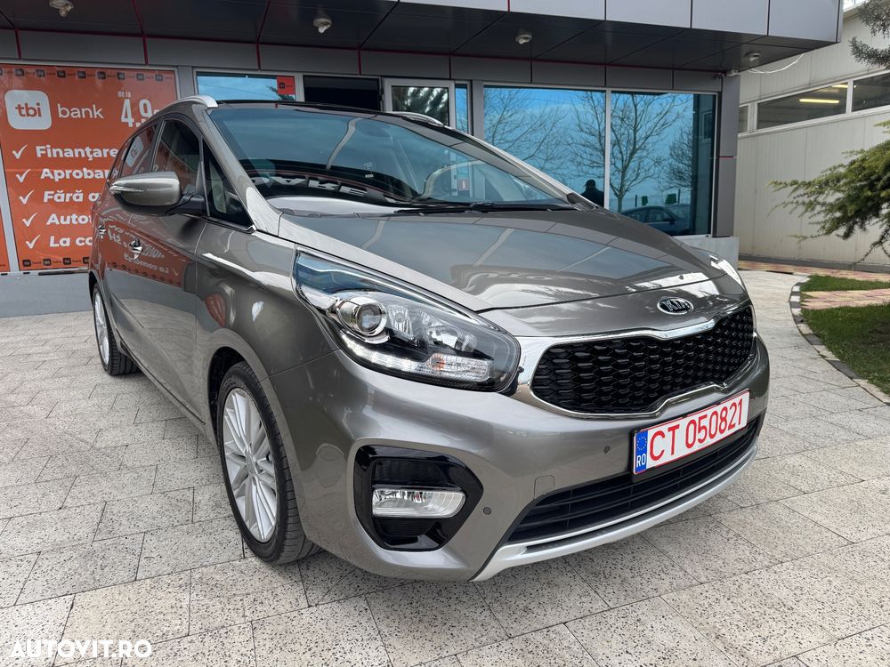 Kia Carens 1.7 CRDi 115 Dream-Team Edition - 3