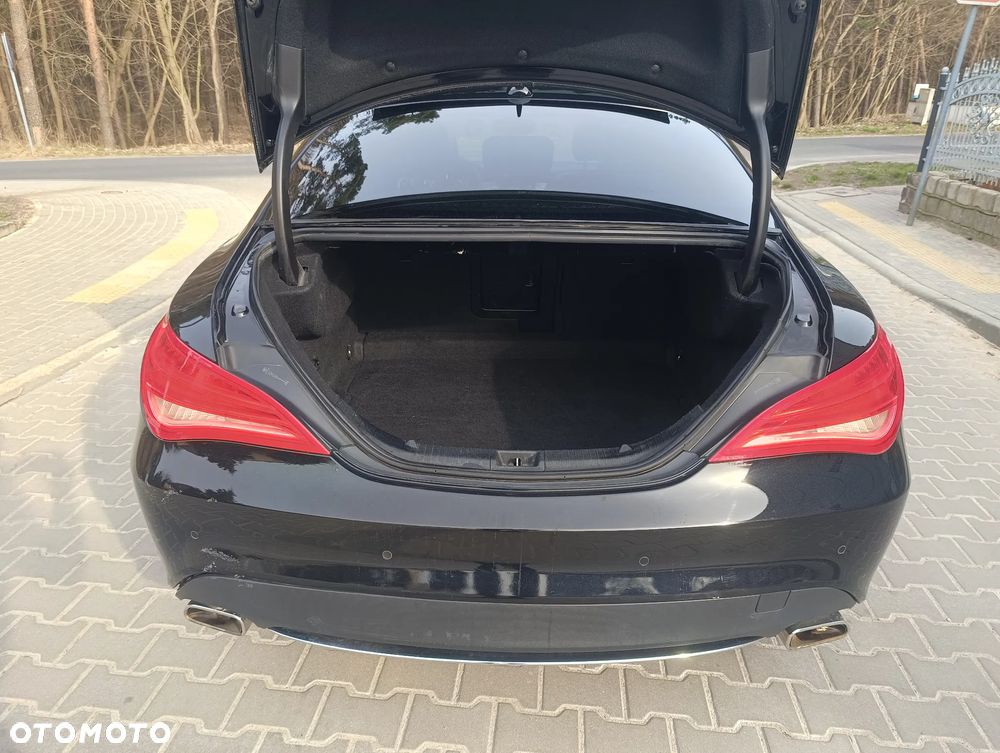 Mercedes-Benz CLA - 24