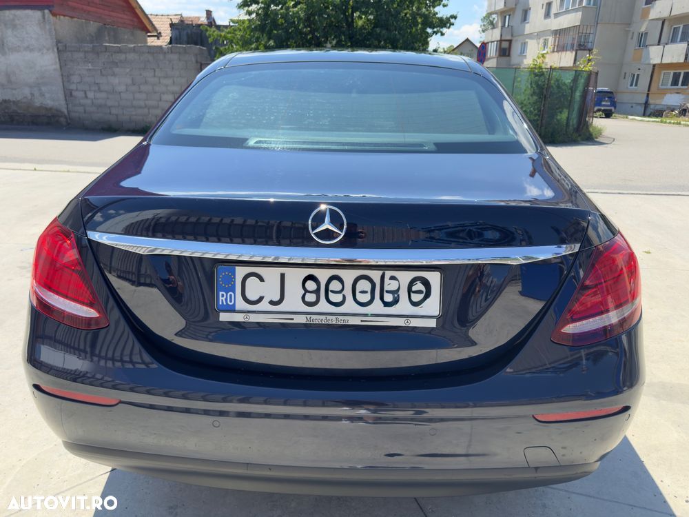 Mercedes-Benz E - 7