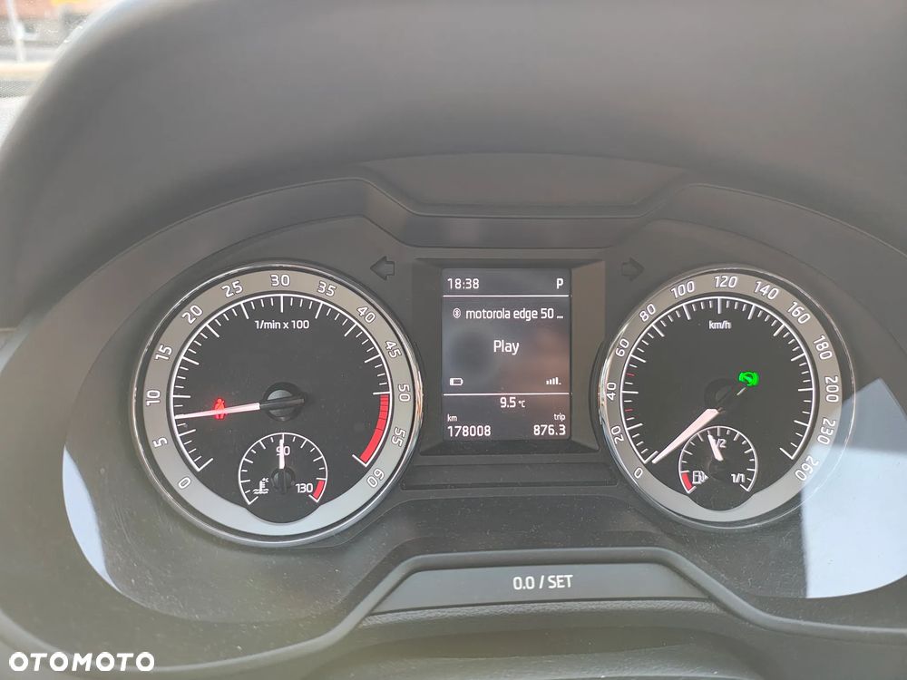 Skoda Octavia 1.6 TDI Style DSG - 9