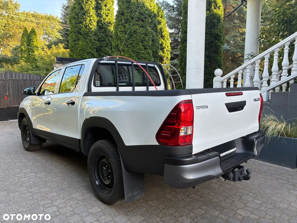 Toyota Hilux 2.4 D-4D Double Cab DLX 4x4 - 6