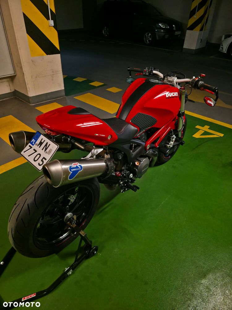 Ducati Monster - 7