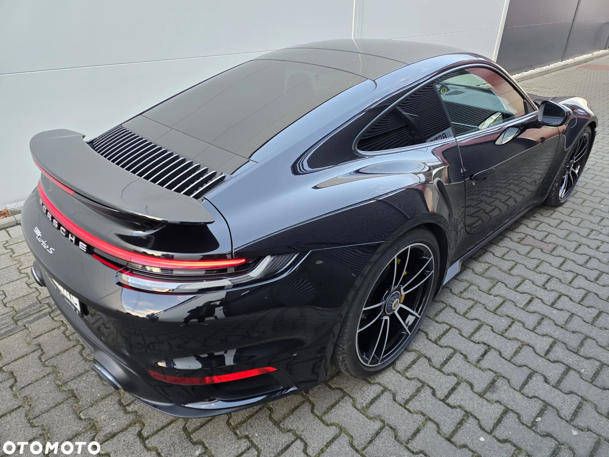 Porsche 911 Turbo S - 8