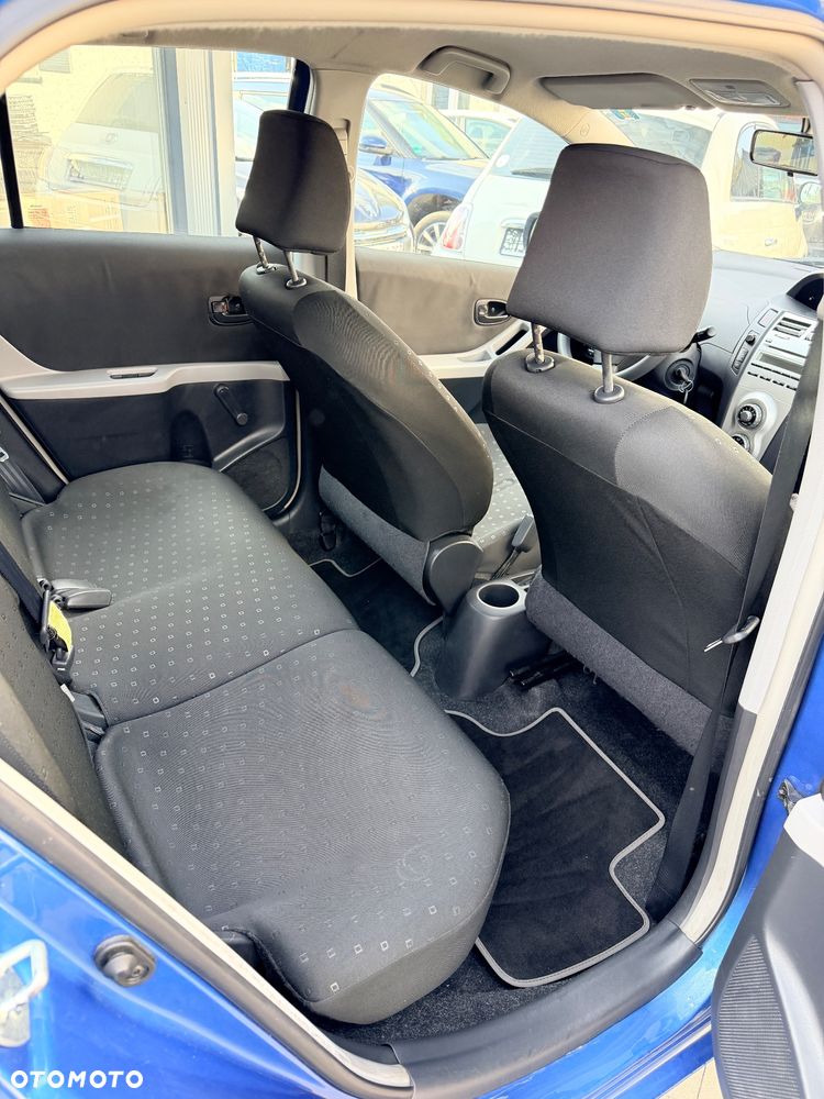 Toyota Yaris 1.0 Luna A/C - 19