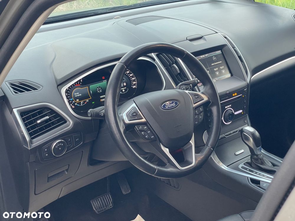 Ford S-Max - 7