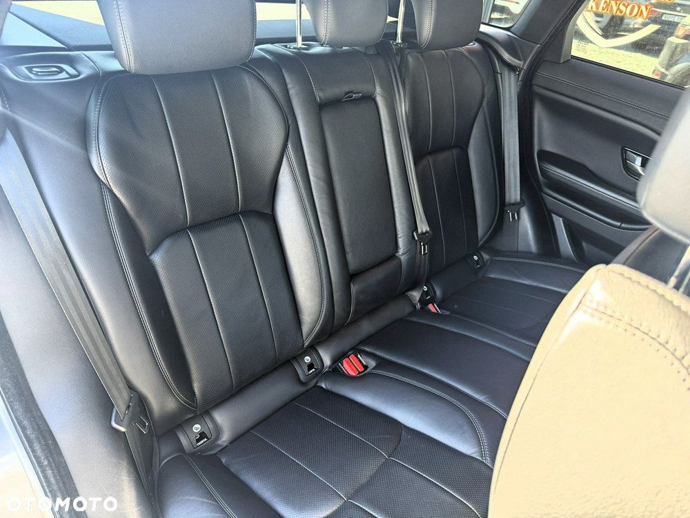 Land Rover Range Rover Evoque - 30