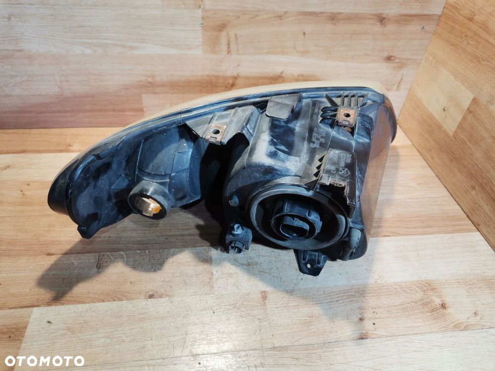 LAMPA LEWY PRZÓD CHRYSLER VOYAGER IV 04857701AB - 10