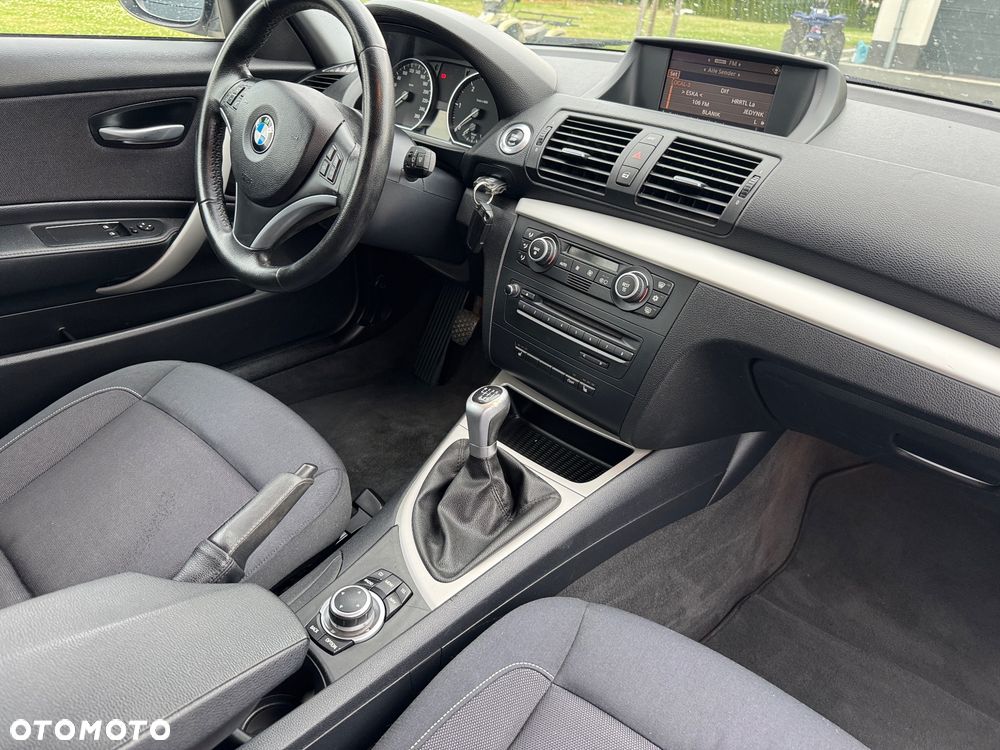 BMW Seria 1 120d DPF Edition Lifestyle - 8