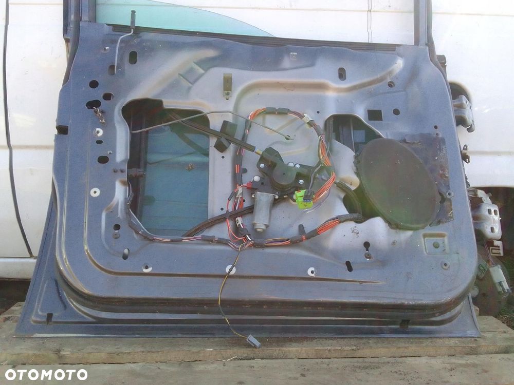 Chrysler Voyager Iv Drzwi Lewe Przód - 8