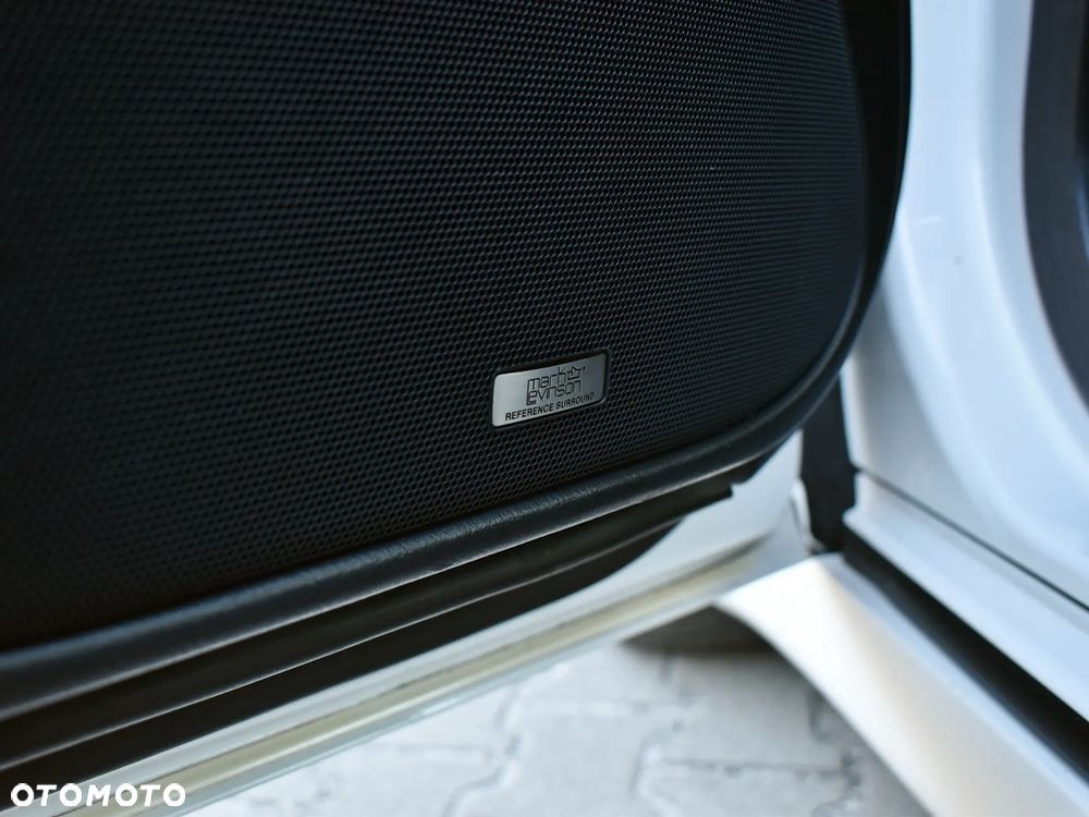 Lexus LS 600h Superior - 26