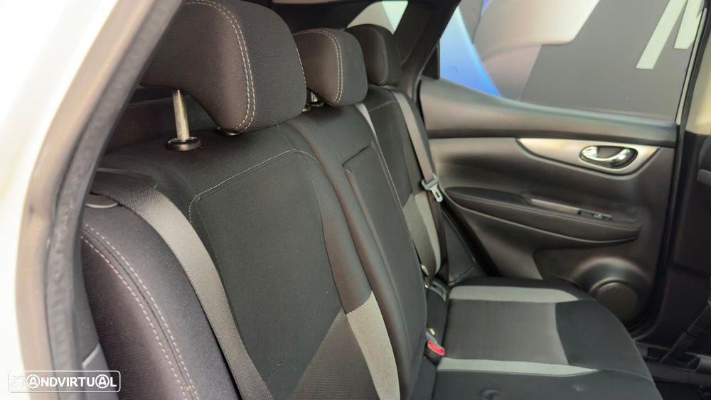 Nissan Qashqai 1.6 dCi Tekna Premium - 40