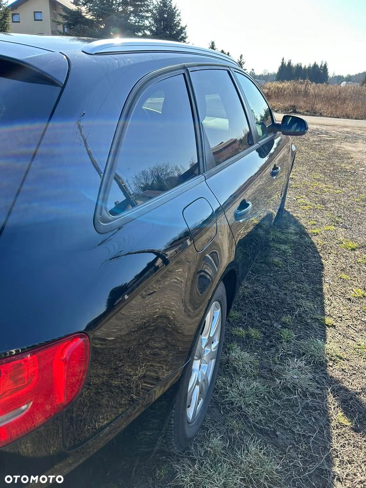 Audi A4 Avant 2.0 TDI DPF Ambition - 6