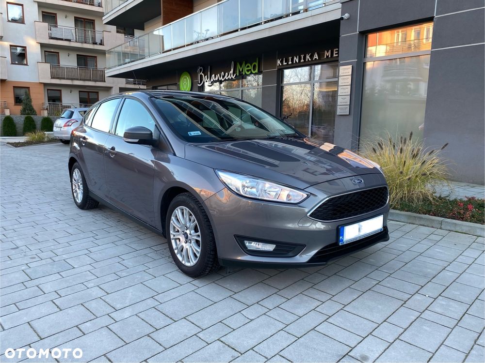 Ford Focus 1.6 Trend - 23