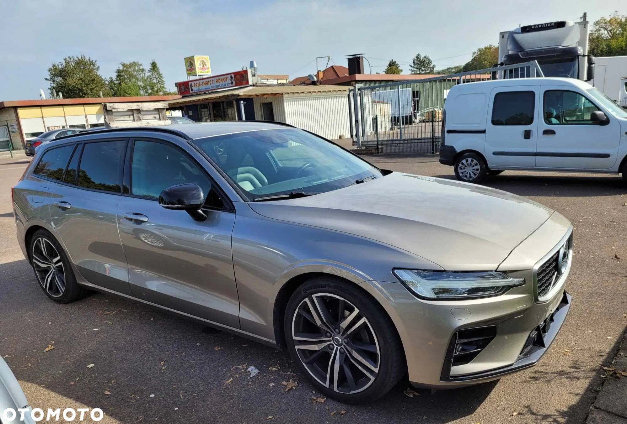 Volvo V60 D3 R-Design - 15