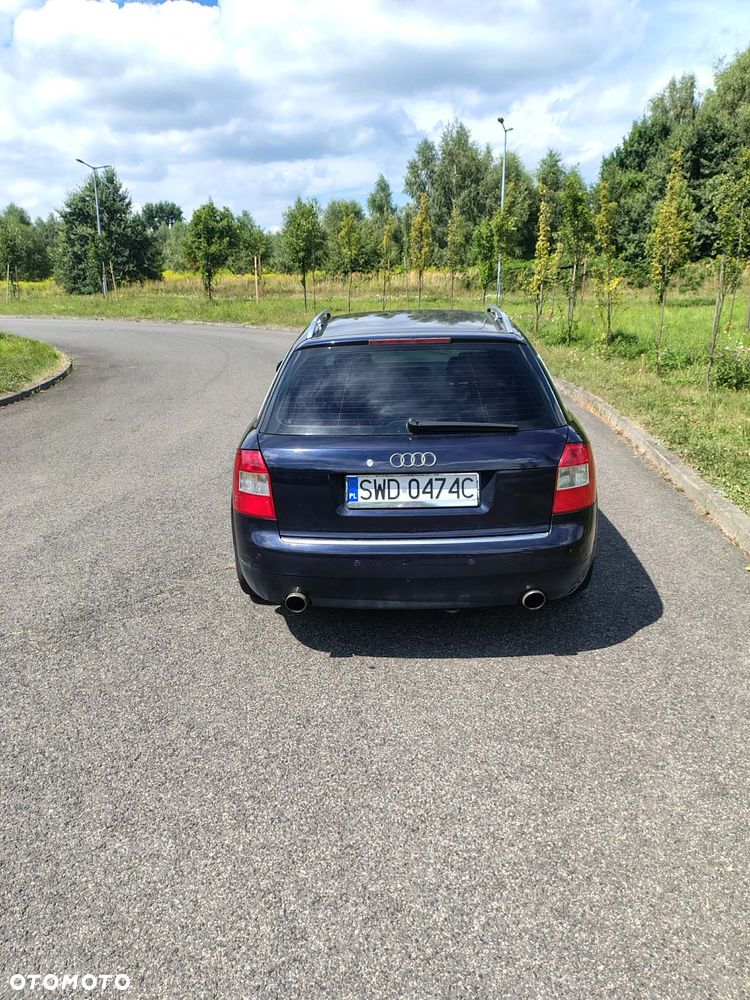 Audi A4 Avant - 5