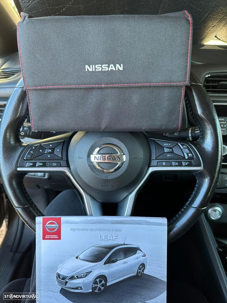 Nissan Leaf - 5