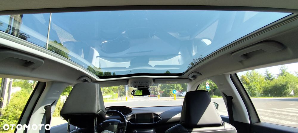 Peugeot 308 1.2 PureTech Allure S&S - 7