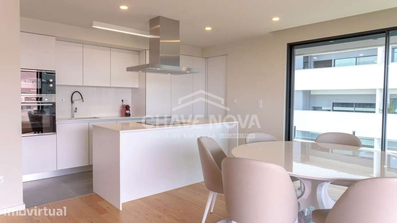 T2 como novo no Plaza Dom Henrique - Grande imagem: 5/21