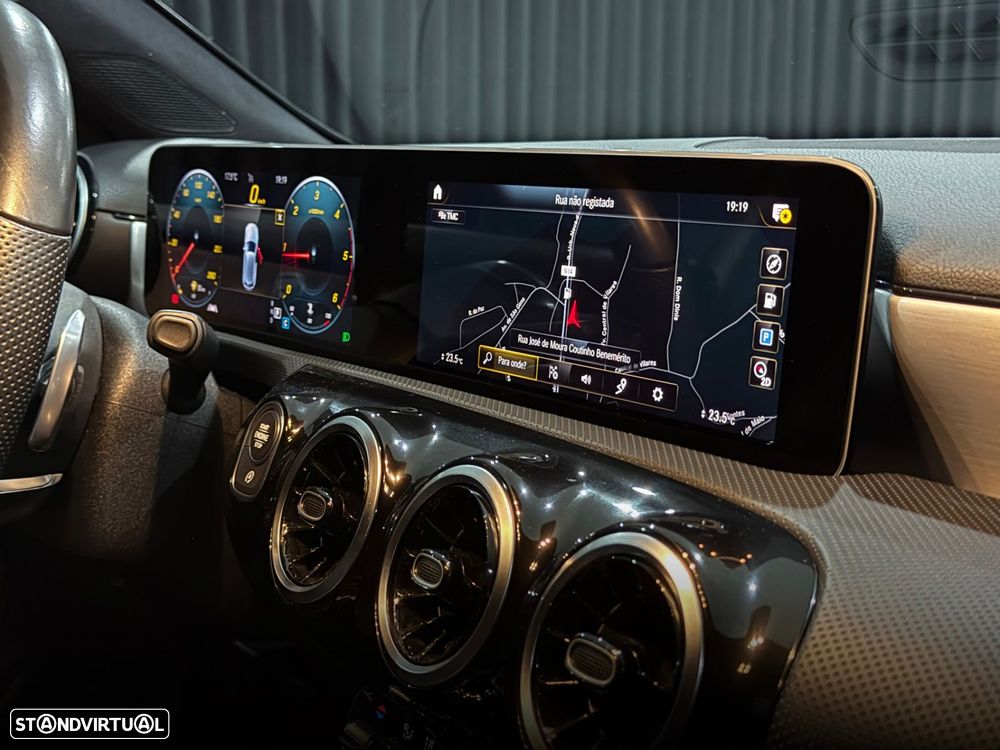 Mercedes-Benz A 180 d AMG Line Aut. - 33