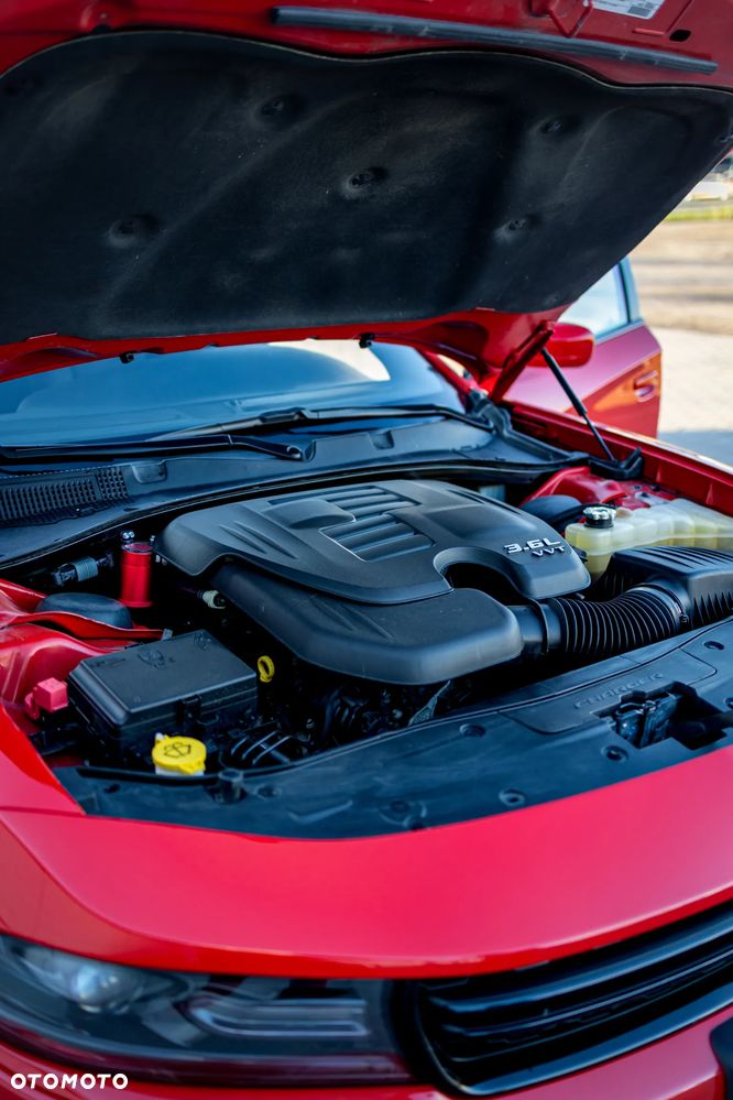 Dodge Charger 3.6 GT - 18
