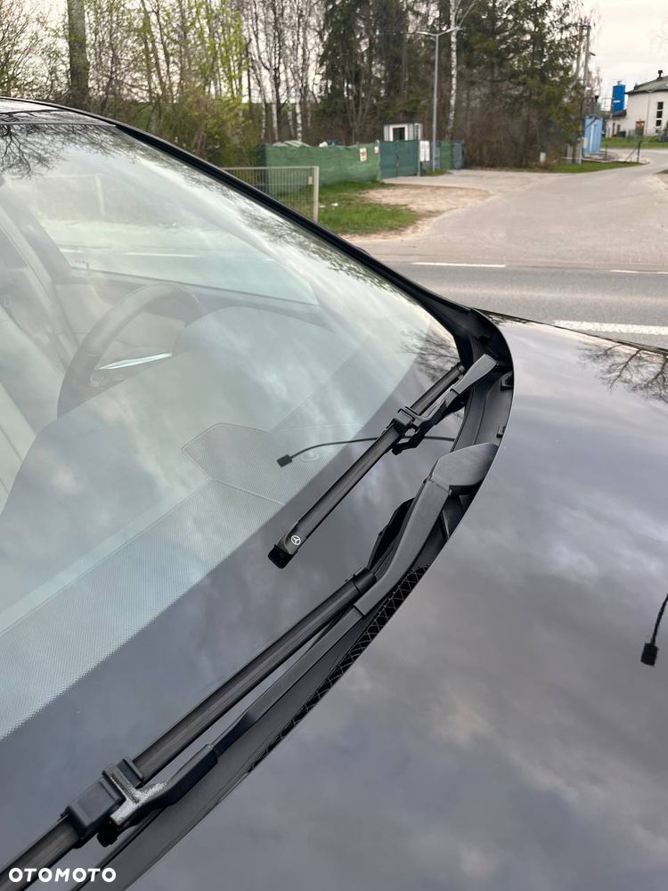 Mercedes-Benz Klasa E 350 4Matic 7G-TRONIC - 21