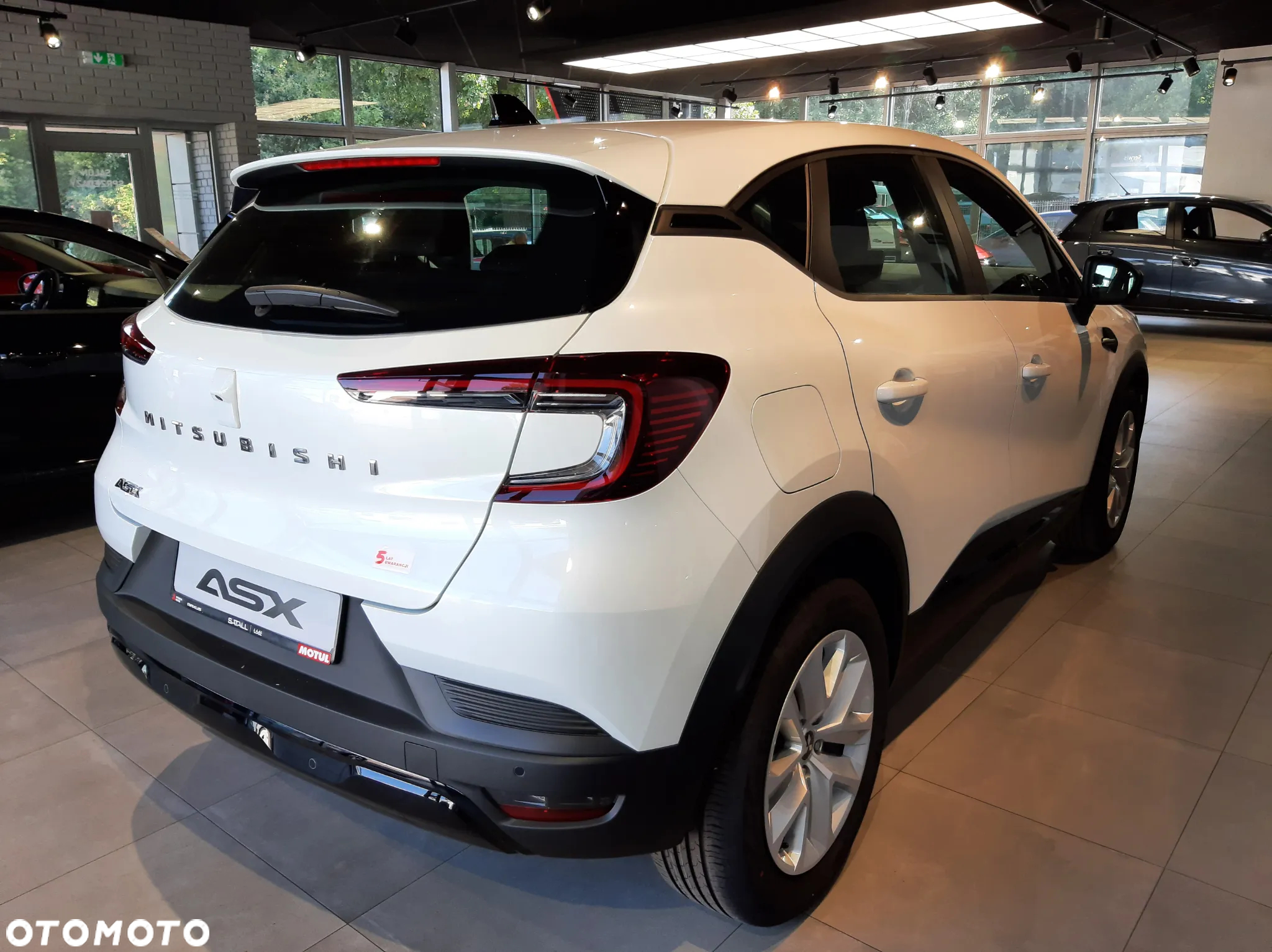 Mitsubishi ASX - 4