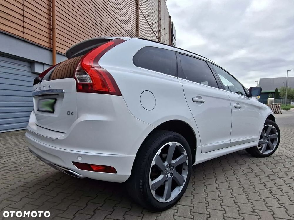Volvo XC 60 D4 Geartronic Momentum - 5