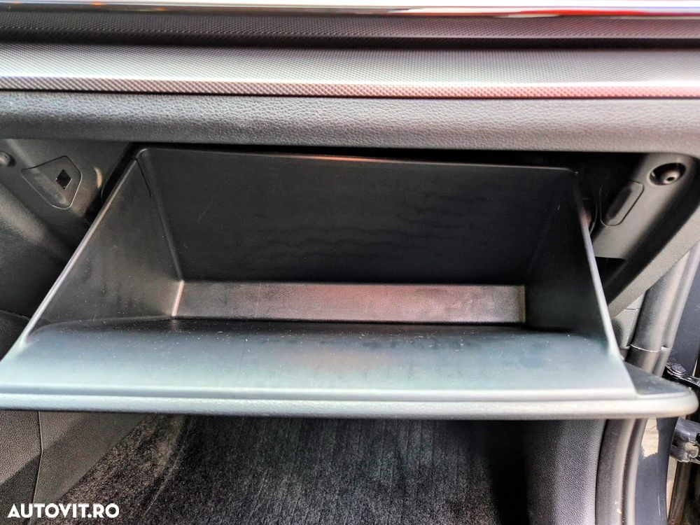 Kia Sportage 1.6 T-GDI 6MT 4x2 Business Line - 16