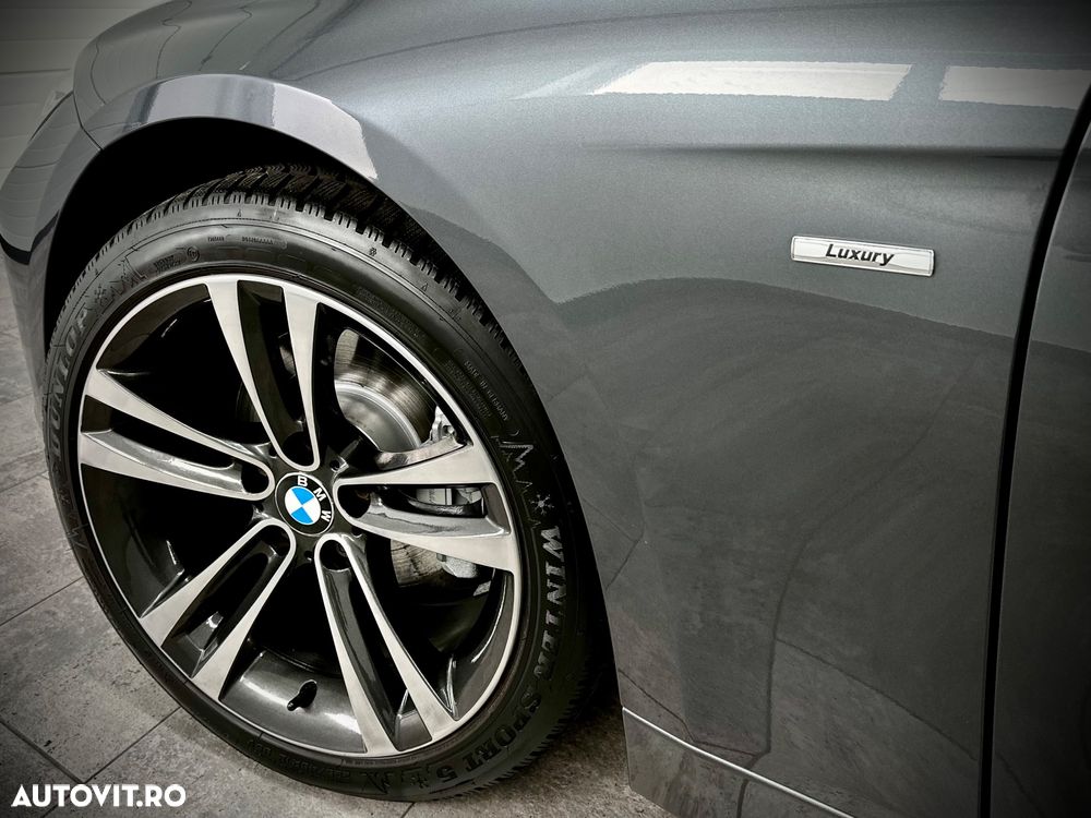 BMW Seria 3 320d Aut. Luxury Line - 39