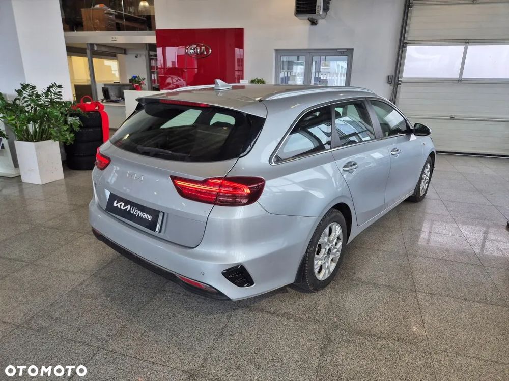 Kia Ceed 1.5 T-GDI M - 8
