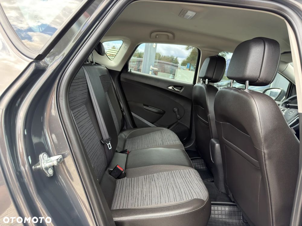 Opel Astra 1.4 Essentia - 24