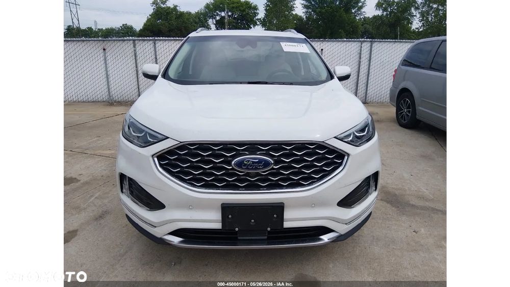 Ford Edge - 3