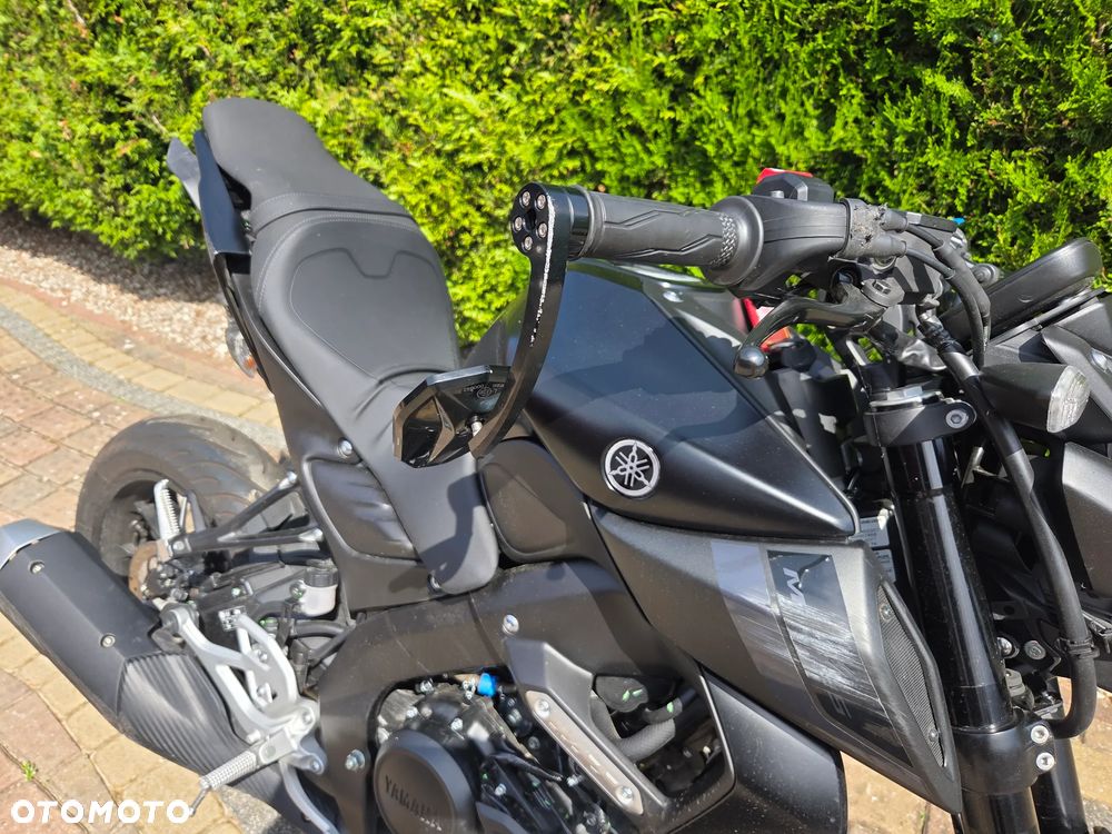 Yamaha MT - 10