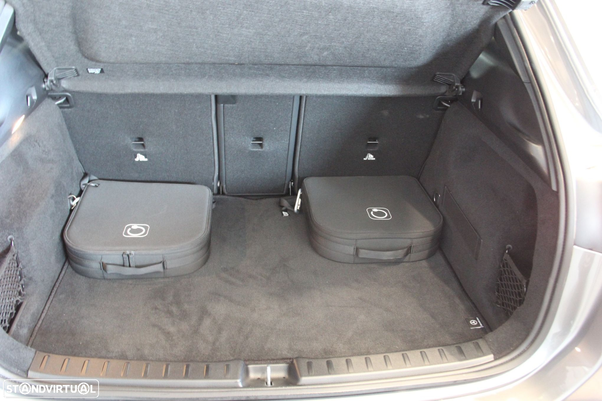 Mercedes-Benz GLA 250 - 24