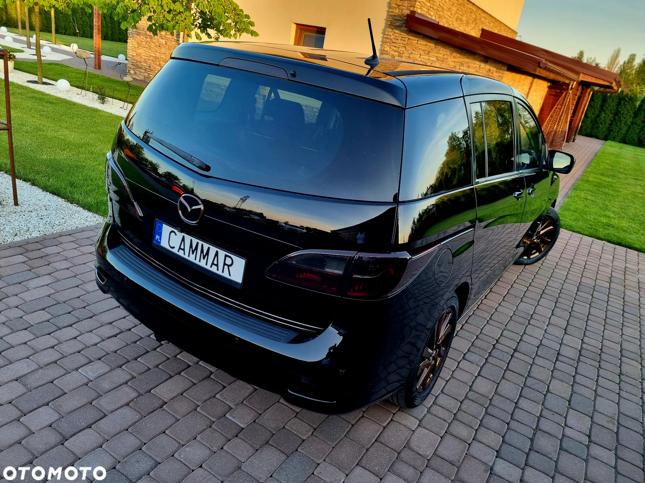 Mazda 5 - 4