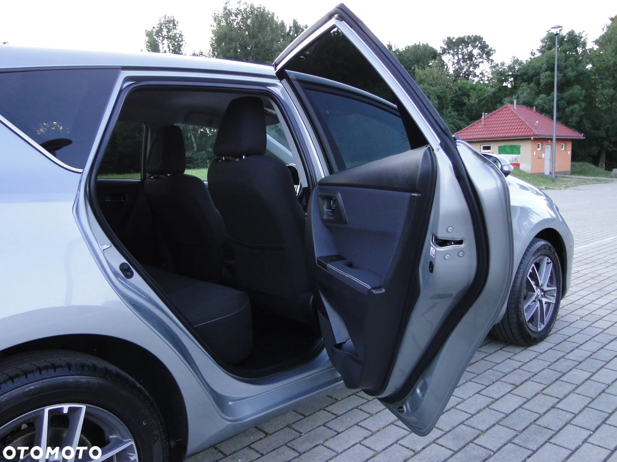 Toyota Auris - 19