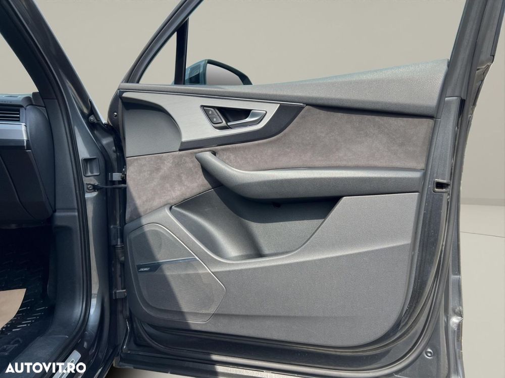 Audi Q7 3.0 50 TDI quattro Tiptronic S Line - 19