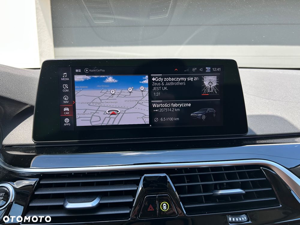BMW Seria 5 520d - 36