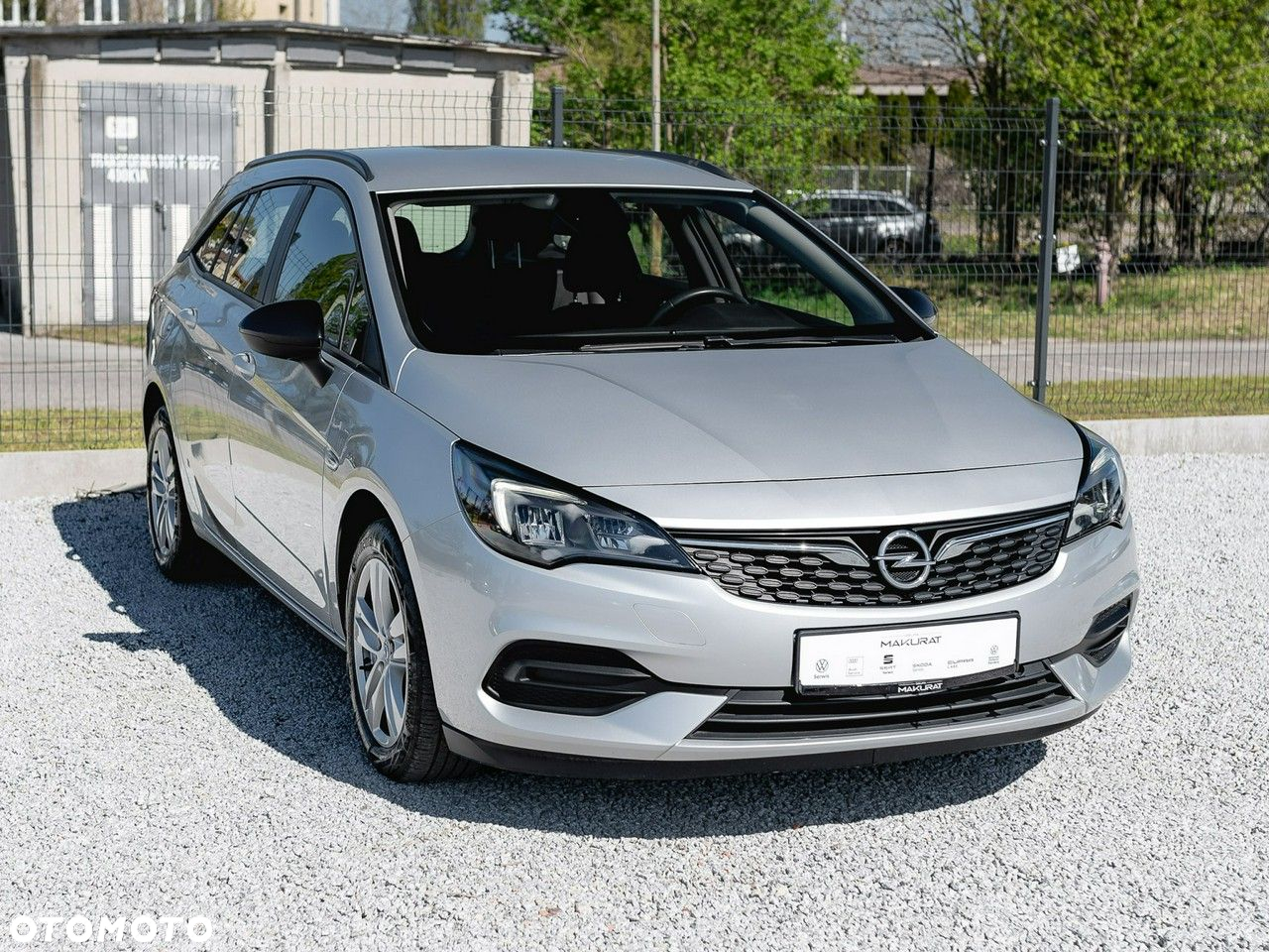 Opel Astra V 1.2 T Edition S&S - 4