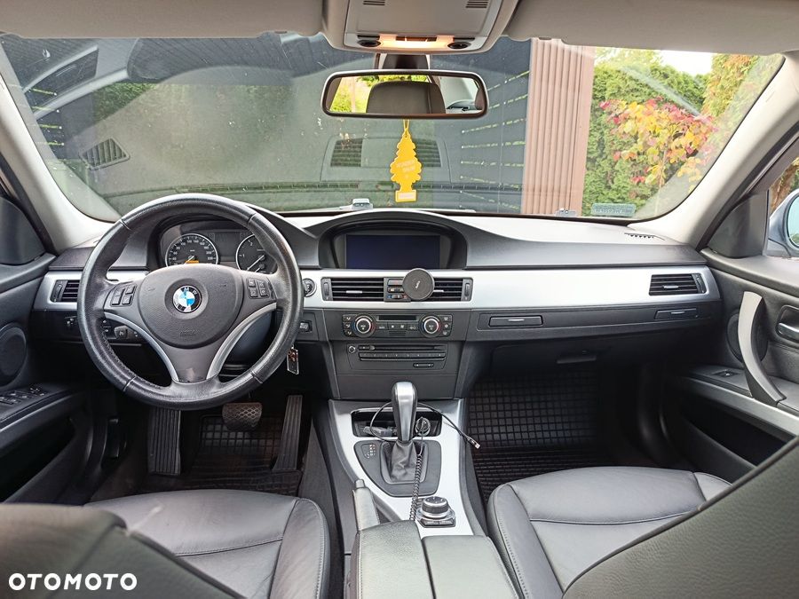 BMW Seria 3 - 10